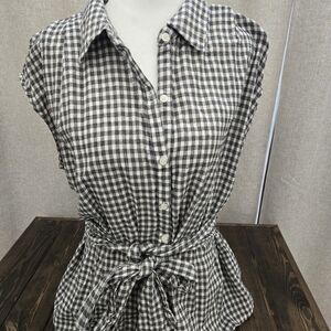 Max Studio Gingham Sleeveless Blouse - Black and White